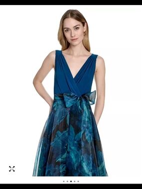 Eliza J Petite Surplice Printed Skirt Sleeveless Gown #135#